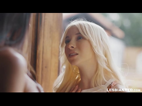 ❤️ Dekle pride domov čez nekaj mesecev in na koncu poje pičko svoje mačehe ❤️ Fucking video na sl.bookland.top ❌️